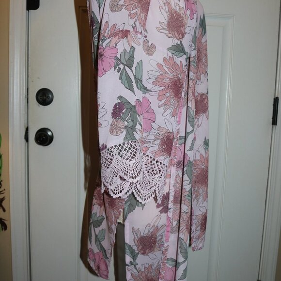 Wallflower sheer tunic cover up layered looks size large - Picture 2 of 8